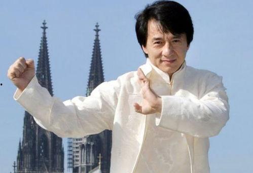 娱乐圈成龙吃瓜是真的吗,真相还是谣言？